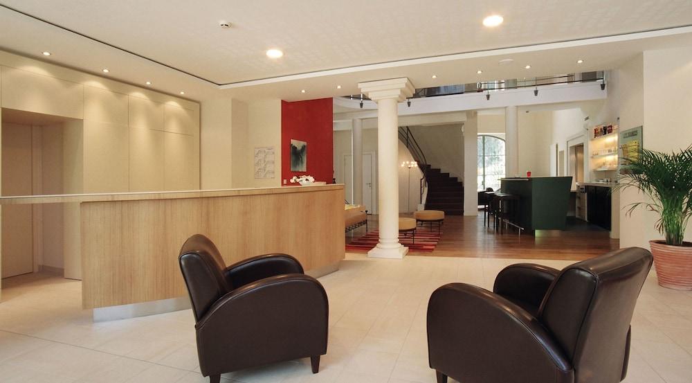 Hotel Cerise - Les Sources Luxeuil-Les-Bains Esterno foto